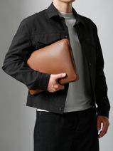 Leather 13" Flandres Laptop Cover Etrier Brown flandres EFLA8833-vue-porte